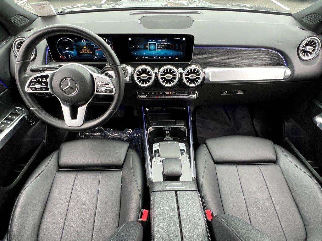 used 2020 Mercedes-Benz GLB 250 car, priced at $23,994