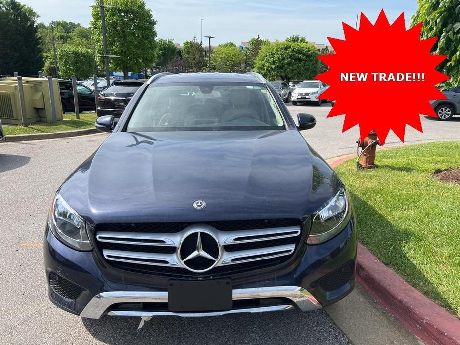 used 2019 Mercedes-Benz GLC 300 car, priced at $23,844