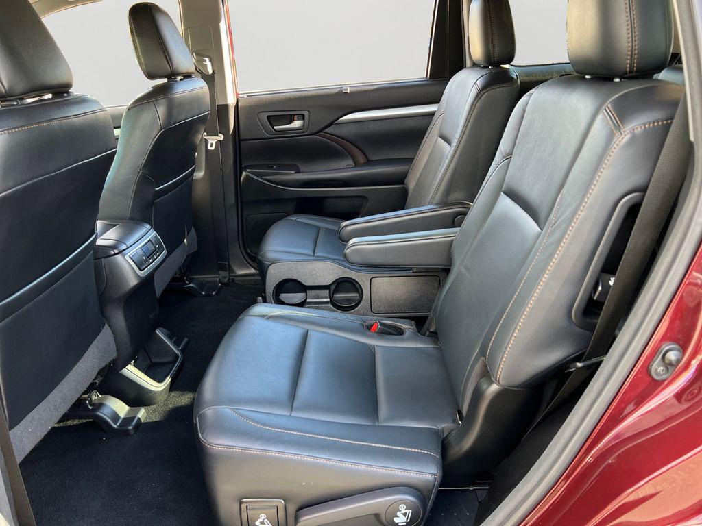 used 2018 Toyota Highlander car, priced at $22,799