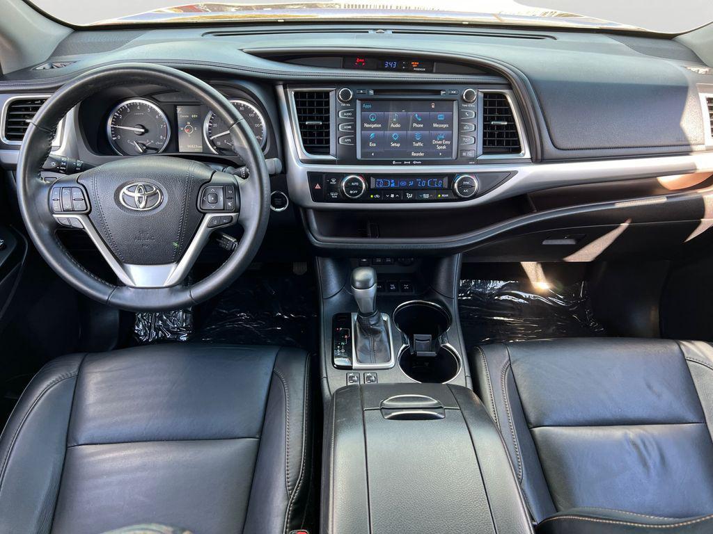 used 2018 Toyota Highlander car, priced at $22,799