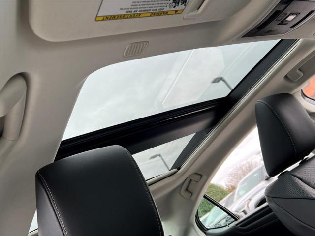 used 2022 Lexus ES 350 car, priced at $31,008