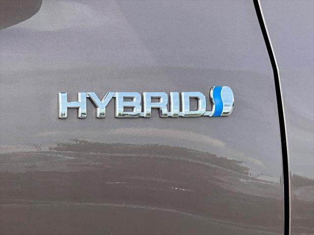 used 2017 Toyota Highlander Hybrid car, priced at $24,500