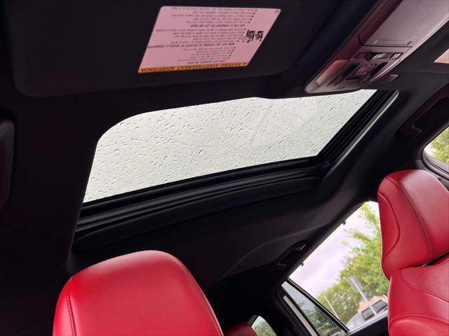 used 2021 Toyota Highlander car, priced at $36,400