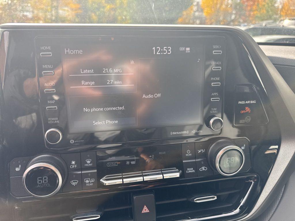 used 2021 Toyota Highlander car, priced at $32,820