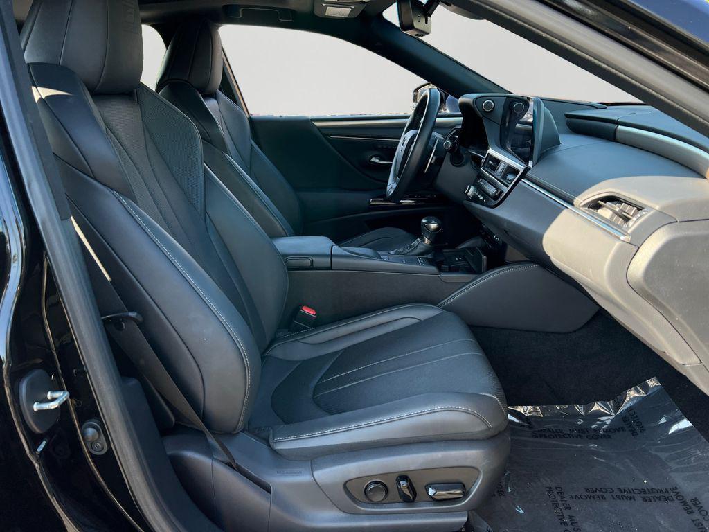 used 2022 Lexus ES 350 car, priced at $35,799