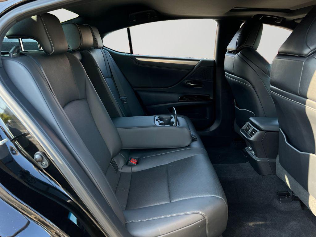 used 2022 Lexus ES 350 car, priced at $35,799