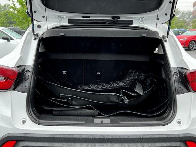 used 2025 Chevrolet Trax car, priced at $23,396