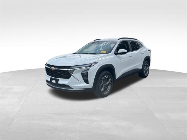used 2025 Chevrolet Trax car, priced at $24,724