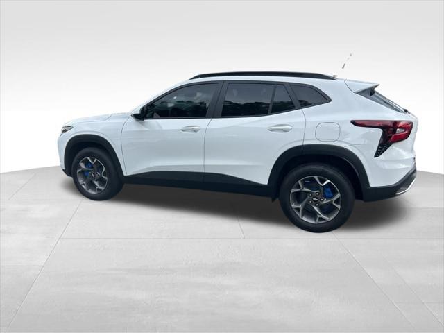 used 2025 Chevrolet Trax car, priced at $24,724