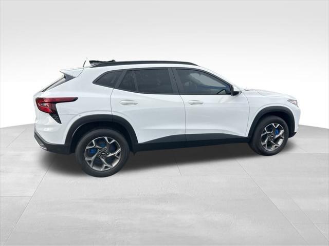 used 2025 Chevrolet Trax car, priced at $24,724