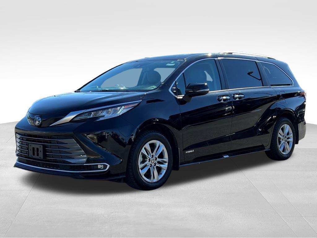 used 2021 Toyota Sienna car, priced at $44,900