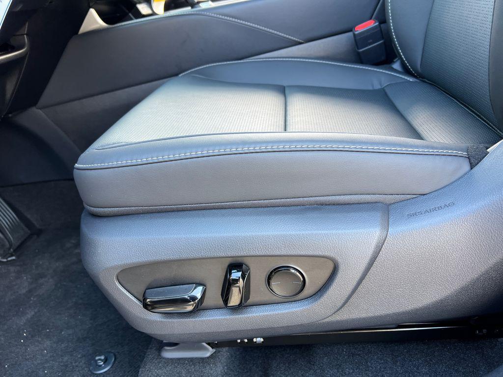 new 2025 Lexus RX 350 car, priced at $63,895