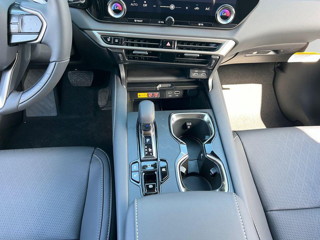 new 2025 Lexus RX 350 car, priced at $63,895