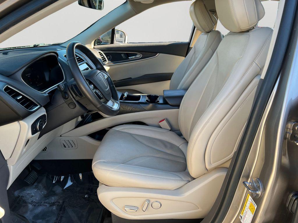 used 2020 Lincoln Nautilus car, priced at $25,199