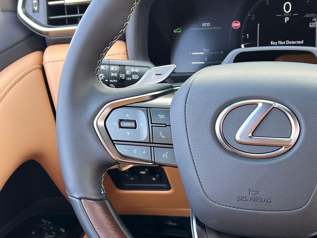 new 2025 Lexus LX 600 car, priced at $117,368