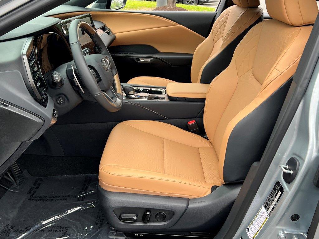 used 2025 Lexus RX 350 car, priced at $53,900
