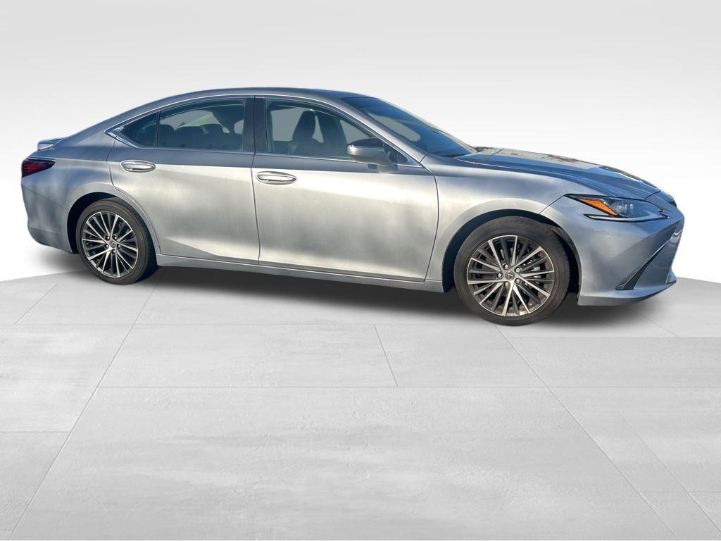 used 2023 Lexus ES 350 car, priced at $36,776