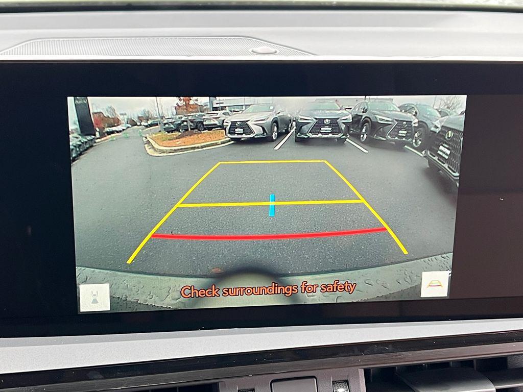 new 2025 Lexus ES 350 car, priced at $47,560