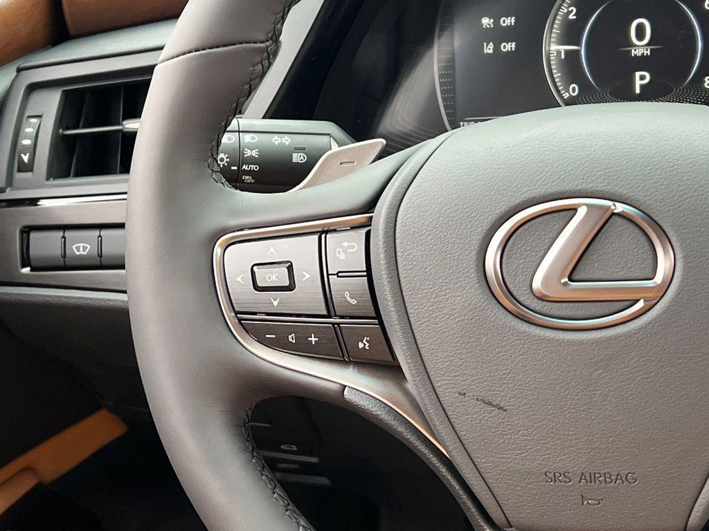 new 2025 Lexus ES 350 car, priced at $47,560