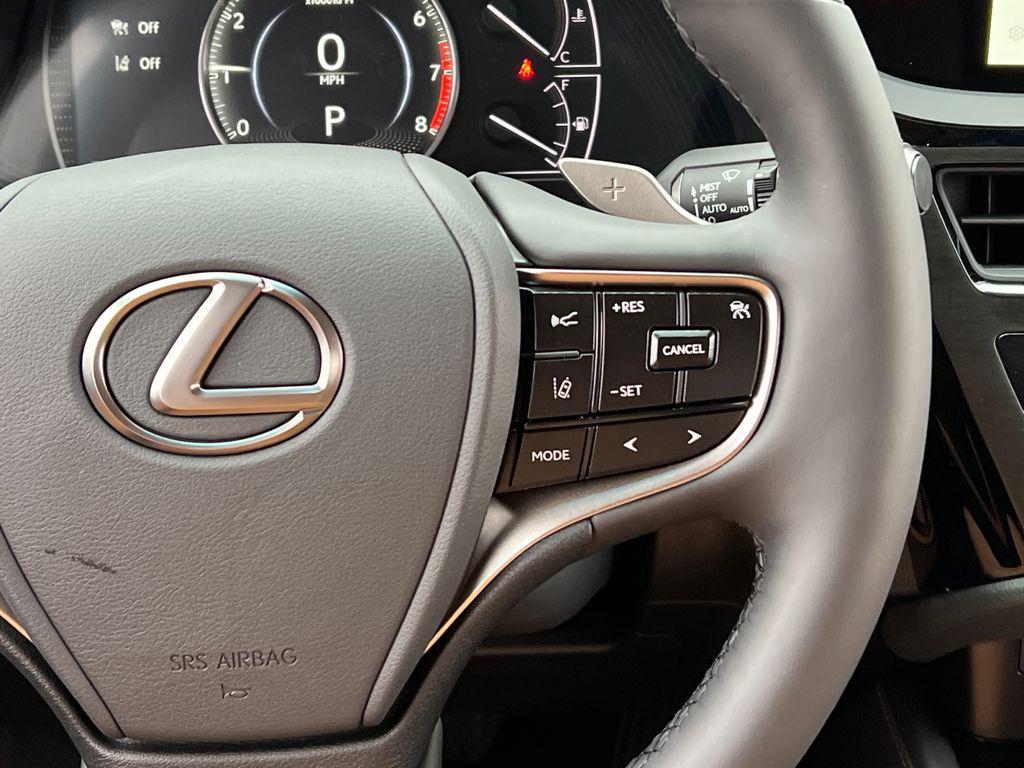 new 2025 Lexus ES 350 car, priced at $47,560