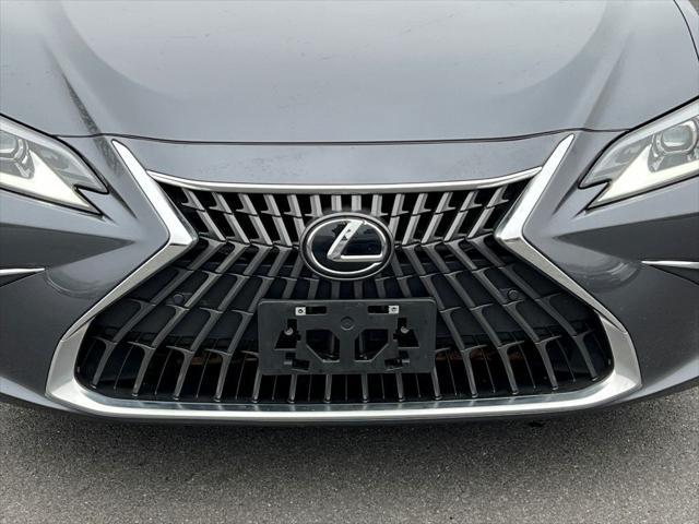 used 2024 Lexus ES 350 car, priced at $39,500