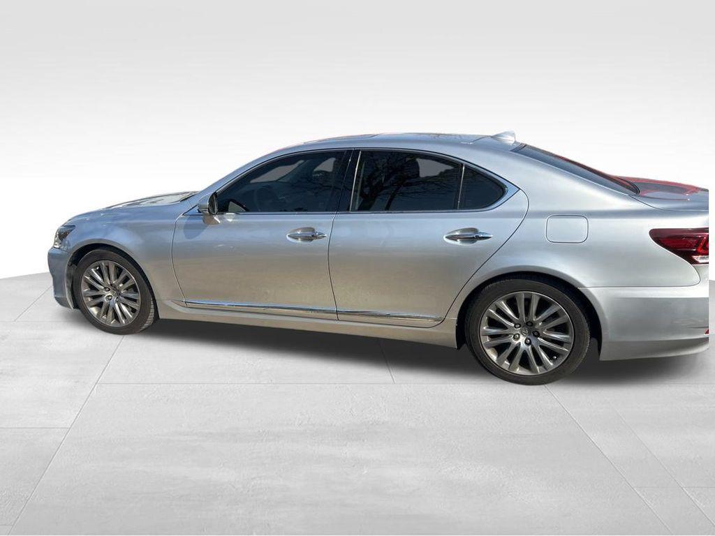 used 2015 Lexus LS 460 car, priced at $25,135