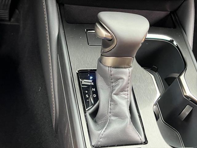 new 2025 Lexus ES 350 car, priced at $45,255