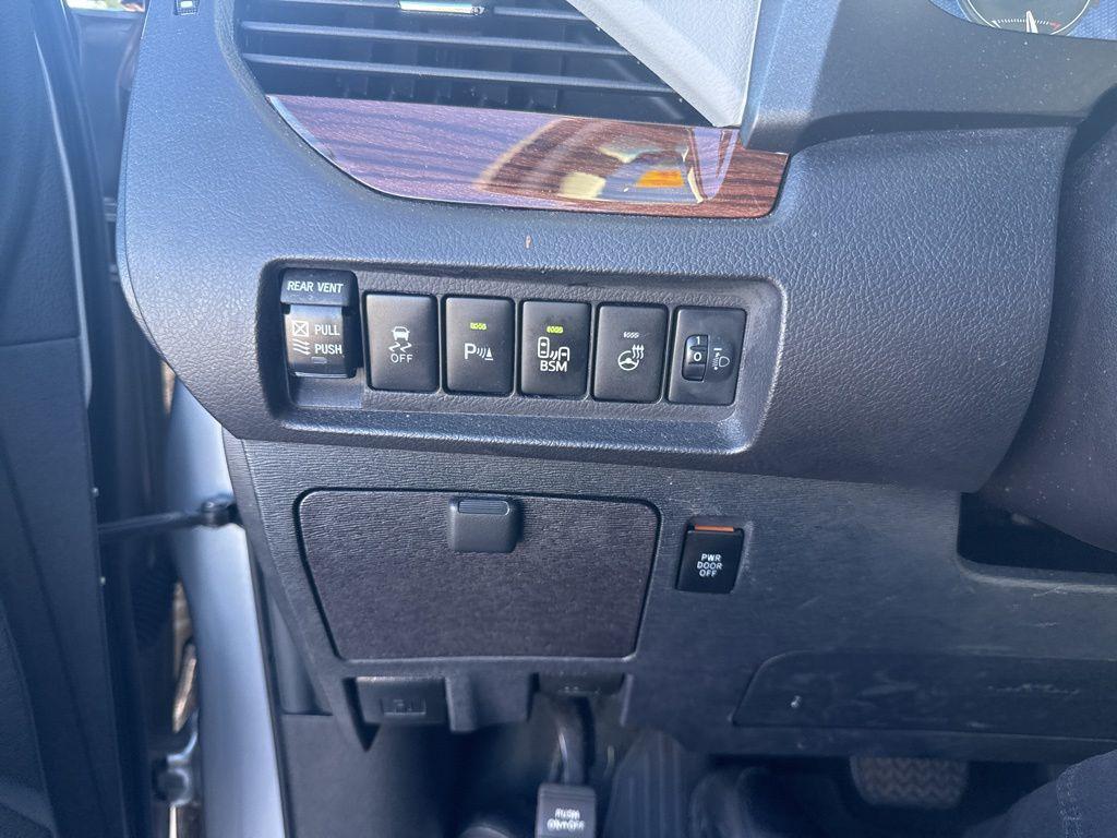 used 2017 Toyota Sienna car, priced at $22,345