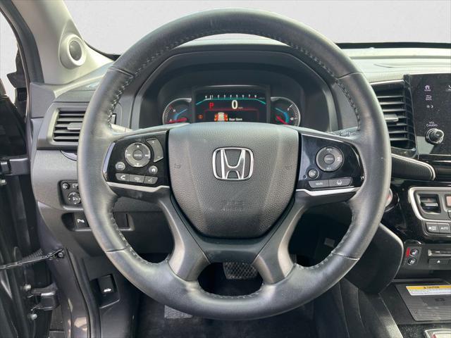 used 2022 Honda Pilot car, priced at $35,108