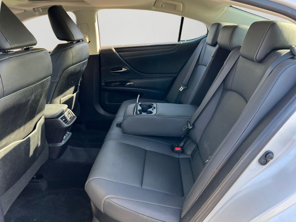 used 2023 Lexus ES 300h car, priced at $37,990
