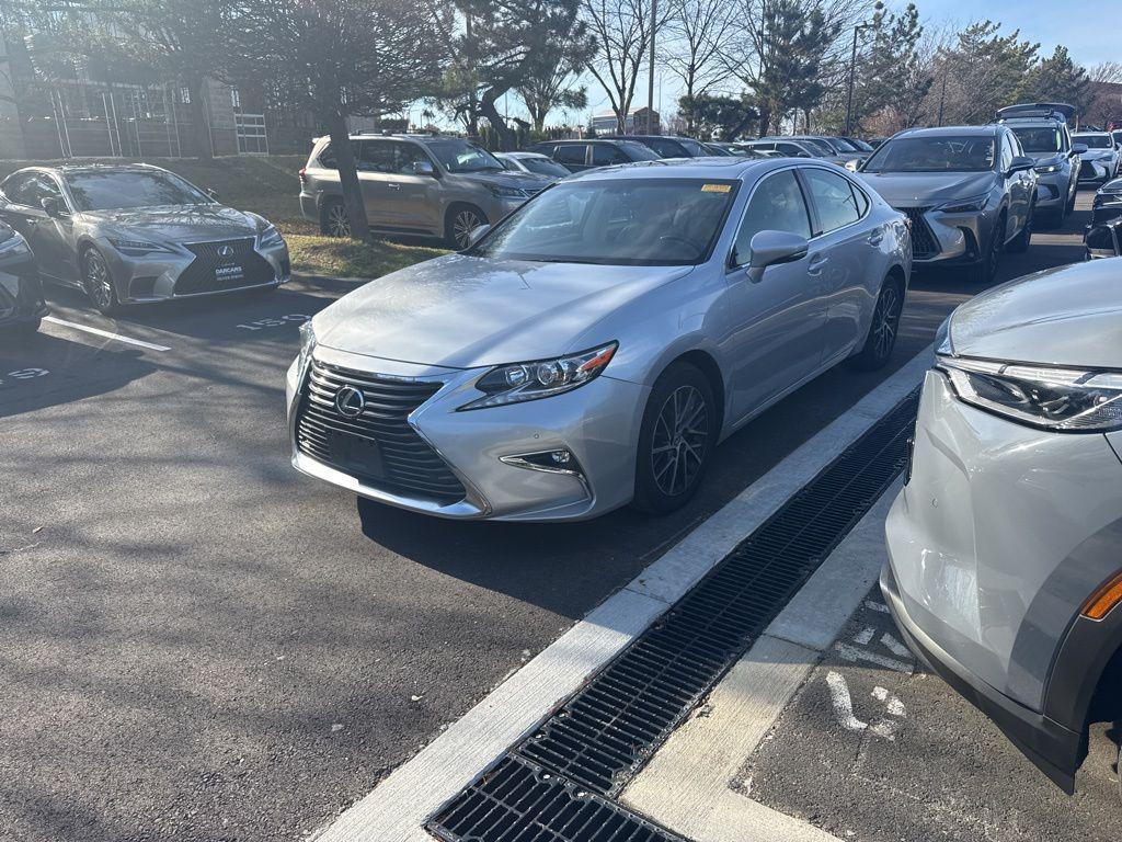 used 2016 Lexus ES 350 car, priced at $22,900