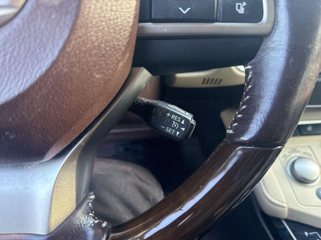 used 2016 Lexus ES 350 car, priced at $22,900