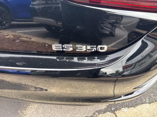 used 2024 Lexus ES 350 car, priced at $40,990