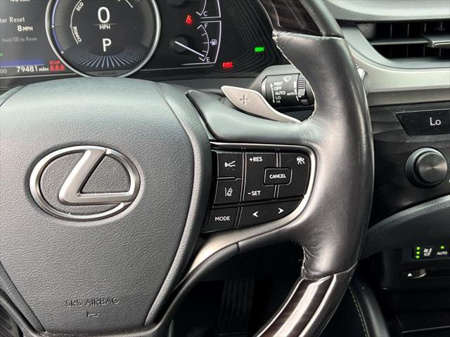 used 2019 Lexus ES 300h car, priced at $27,900