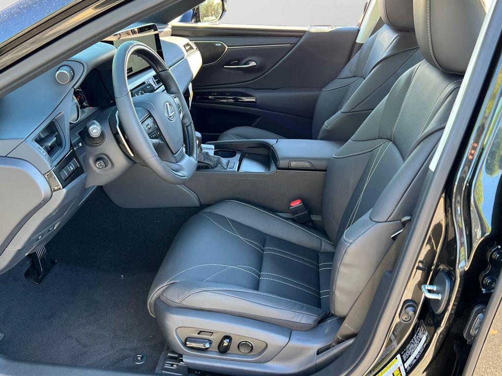 new 2025 Lexus ES 350 car, priced at $54,604