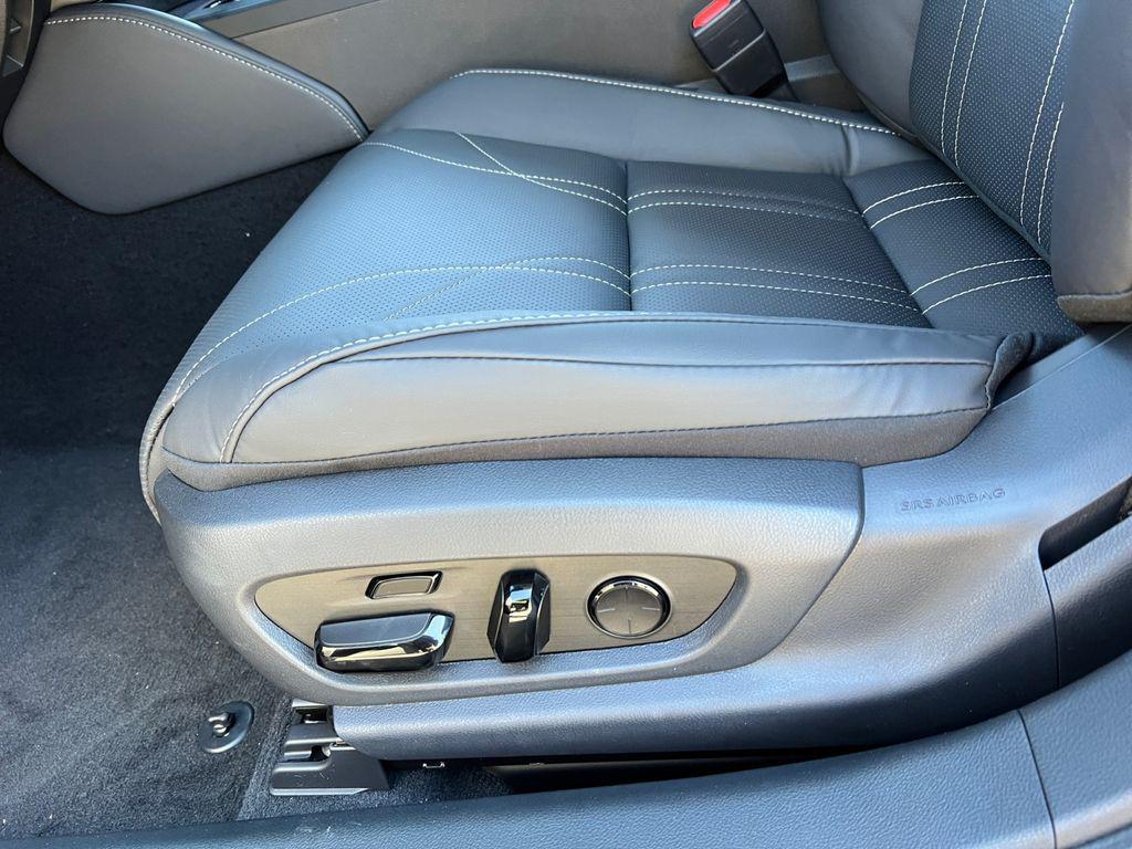 new 2025 Lexus ES 350 car, priced at $54,604
