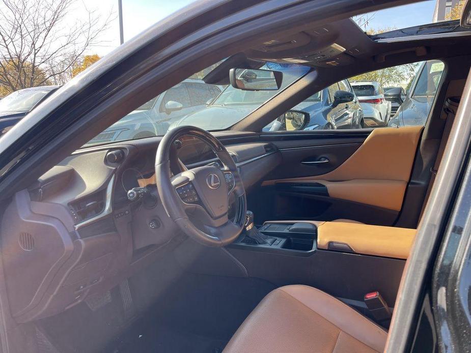 used 2020 Lexus ES 350 car, priced at $29,762