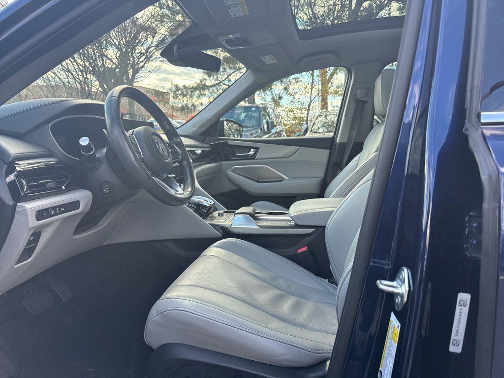 used 2023 Acura MDX car, priced at $38,268