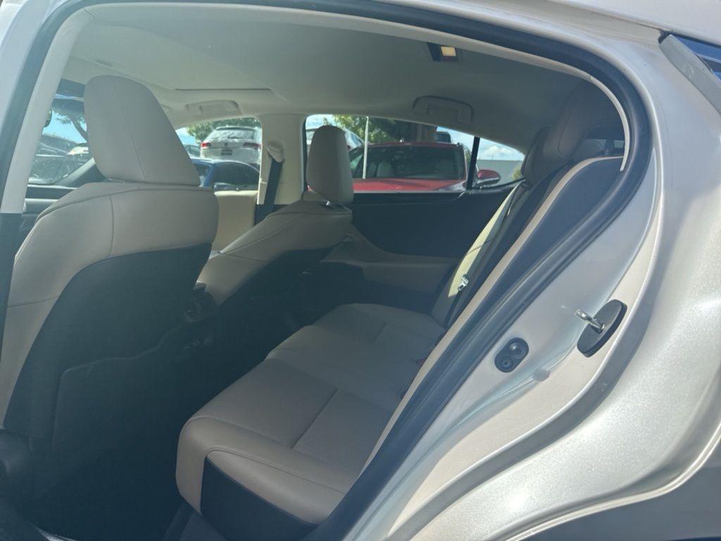 used 2021 Lexus ES 350 car, priced at $31,170