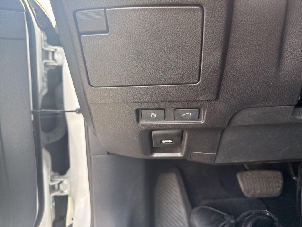 used 2021 Lexus ES 350 car, priced at $31,170