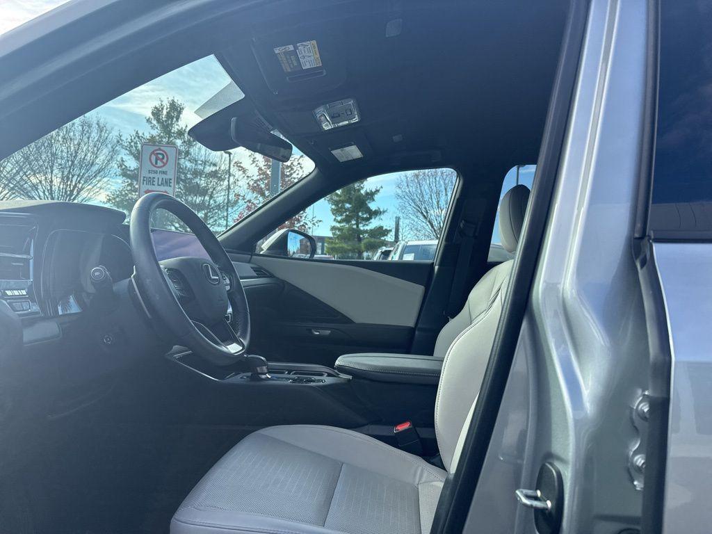 used 2025 Lexus TX 350 car, priced at $55,799