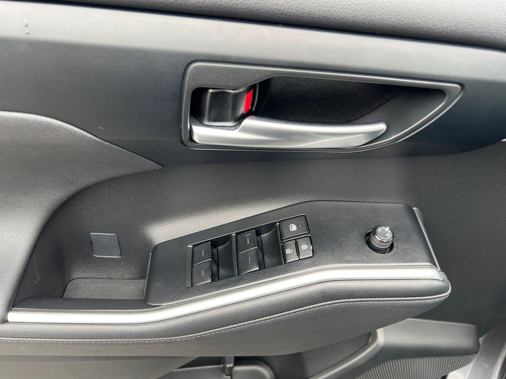 used 2023 Toyota Highlander car, priced at $35,223