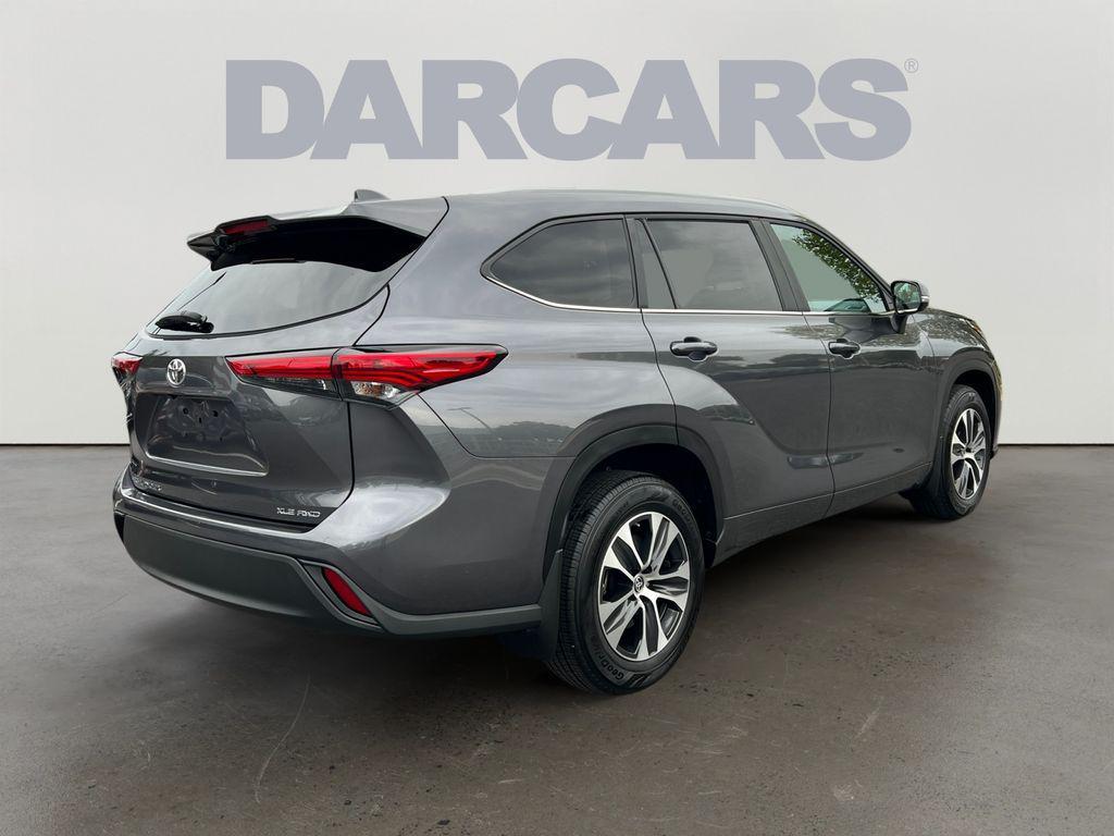 used 2023 Toyota Highlander car, priced at $35,223