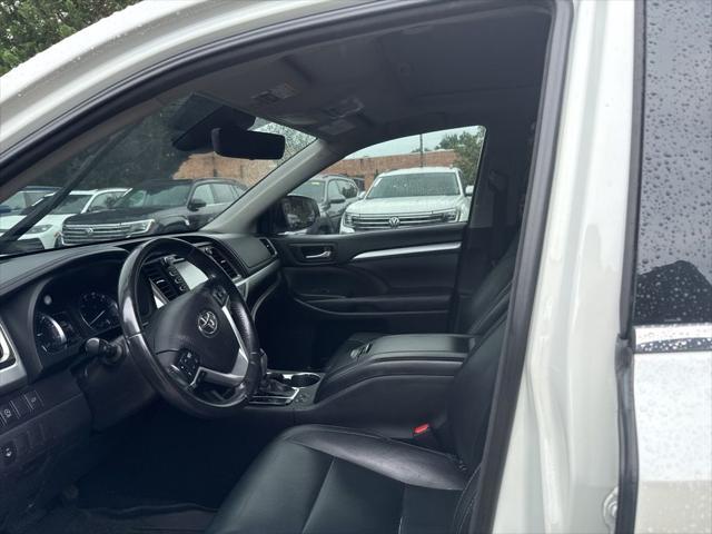 used 2018 Toyota Highlander car, priced at $24,990