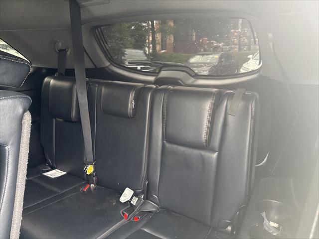 used 2018 Toyota Highlander car, priced at $24,990