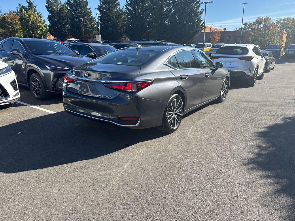 used 2024 Lexus ES 250 car, priced at $36,296