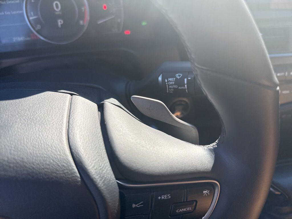 used 2024 Lexus ES 250 car, priced at $36,296