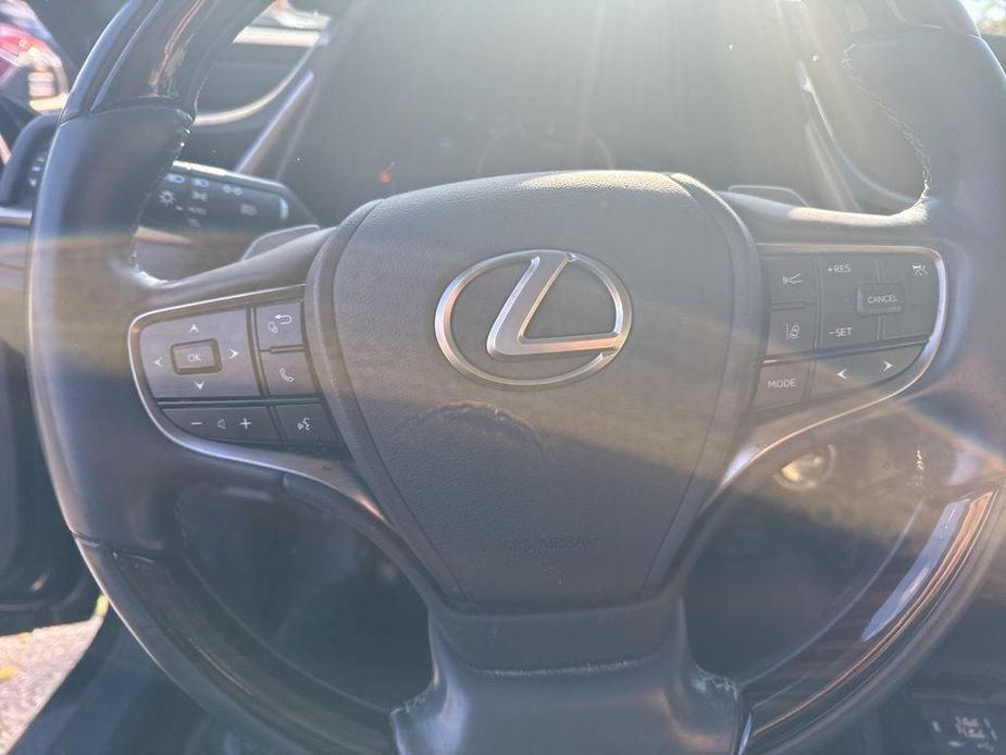 used 2021 Lexus ES 350 car, priced at $30,387