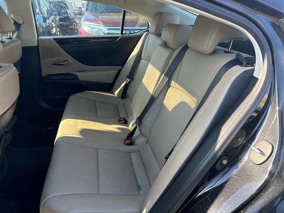 used 2021 Lexus ES 350 car, priced at $30,387