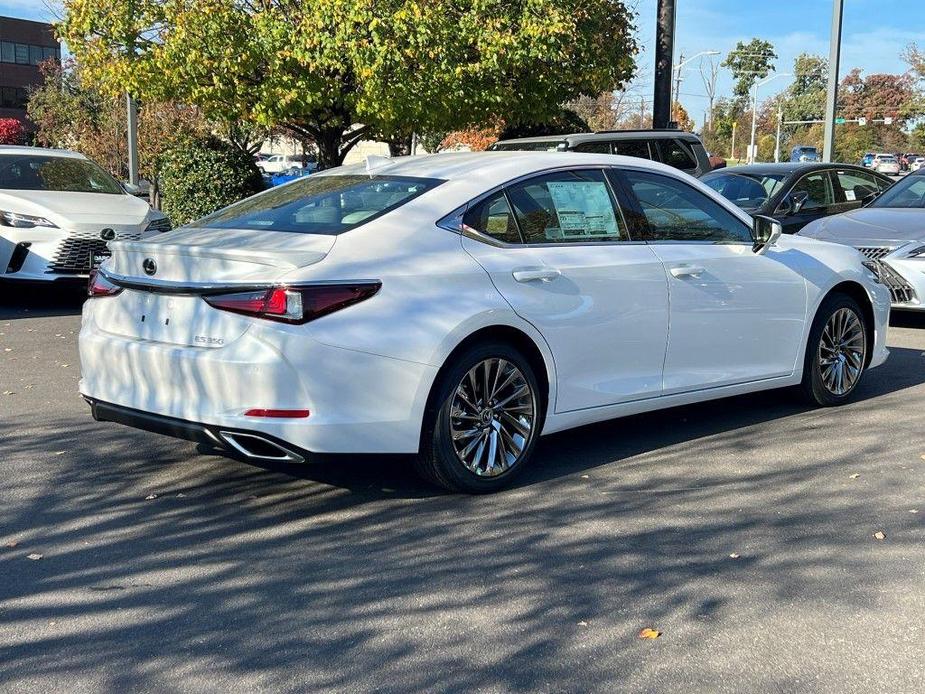 new 2025 Lexus ES 350 car, priced at $50,519